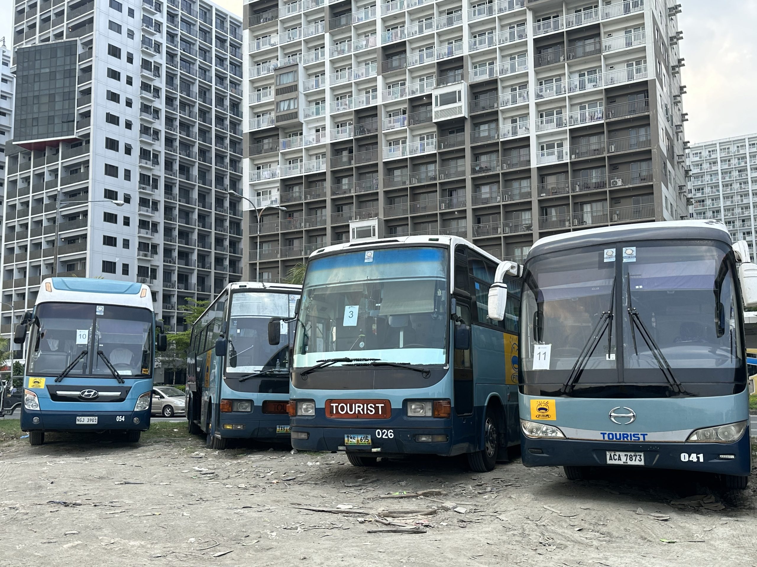 bus for rent, tourist bus, convoy