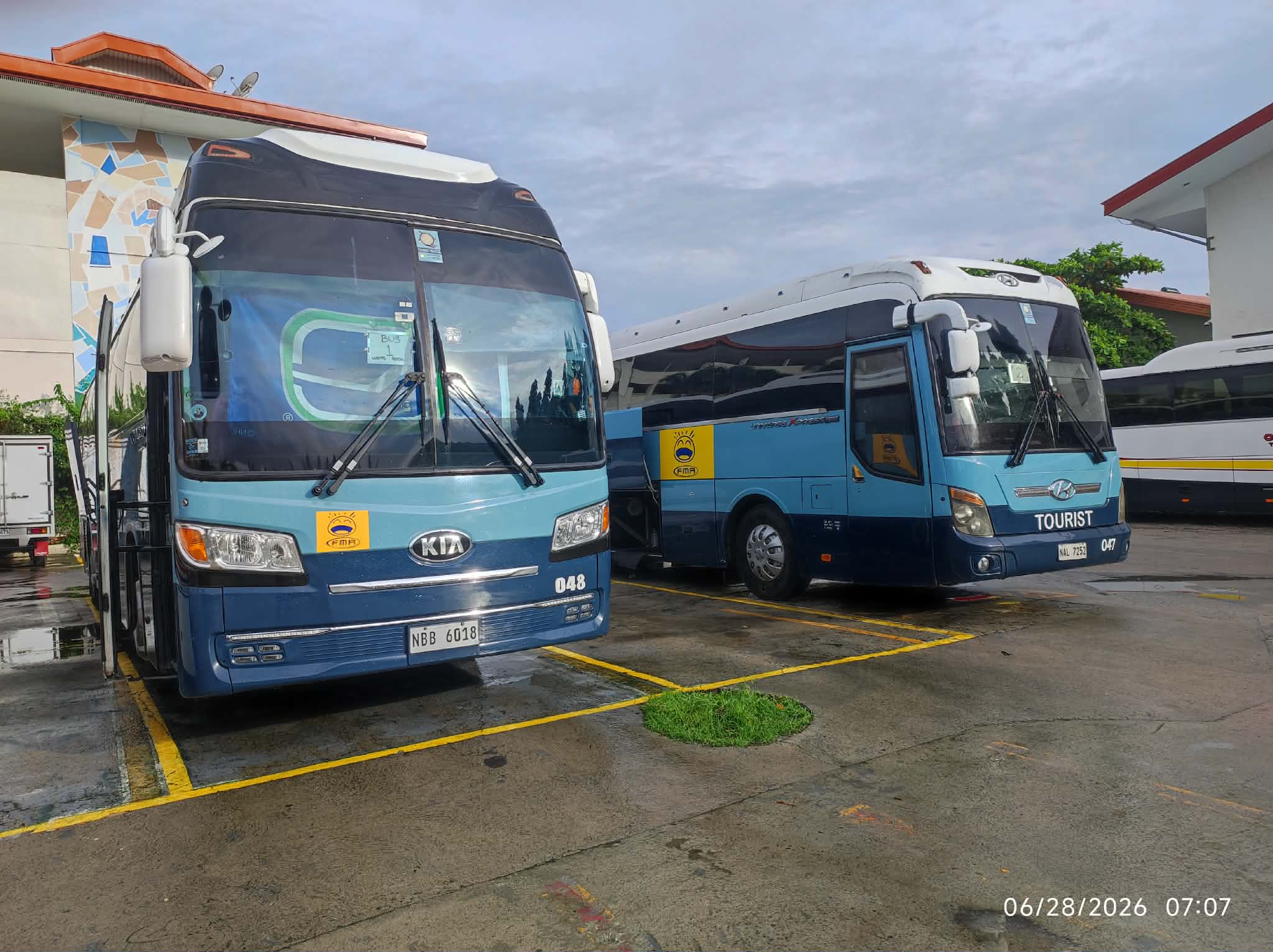 tourist bus for rent, subic